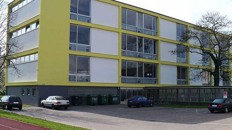 Eichendorff Gymnasium Hauptgebaeude Rueckseite von Nord Westen